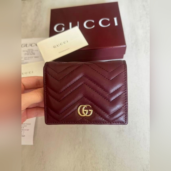 Gucci GG Marmont small wallet - Picture 1 of 8